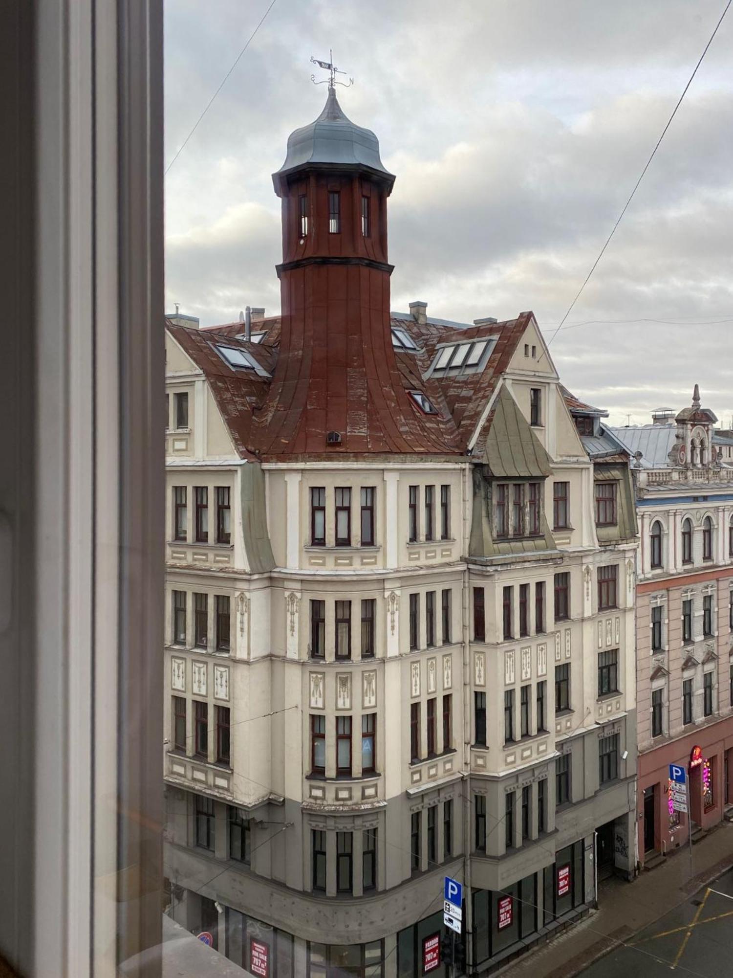 Golden Rush Apartment Riga Bagian luar foto