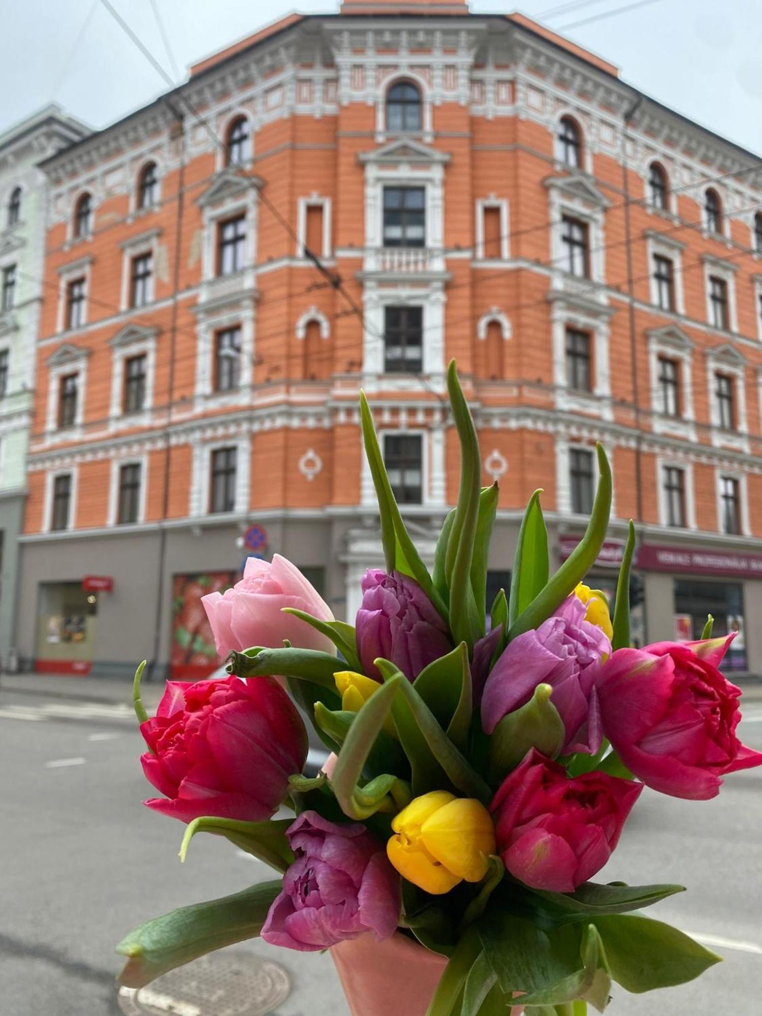 Golden Rush Apartment Riga Bagian luar foto
